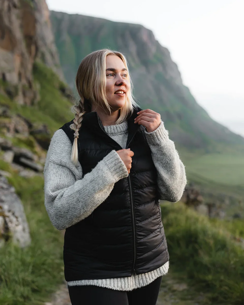 Lady dunväst kolsvart