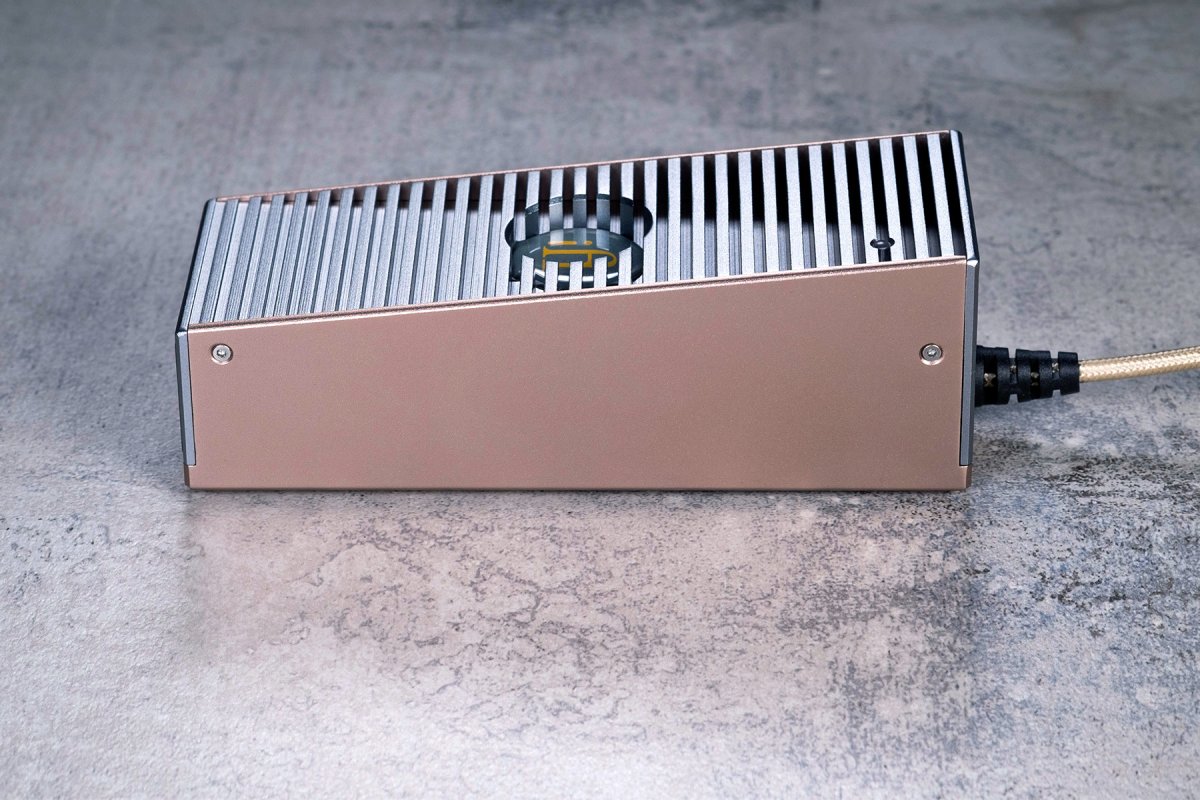 iFi Audio iPower Elite Strömdosa - Bild 2